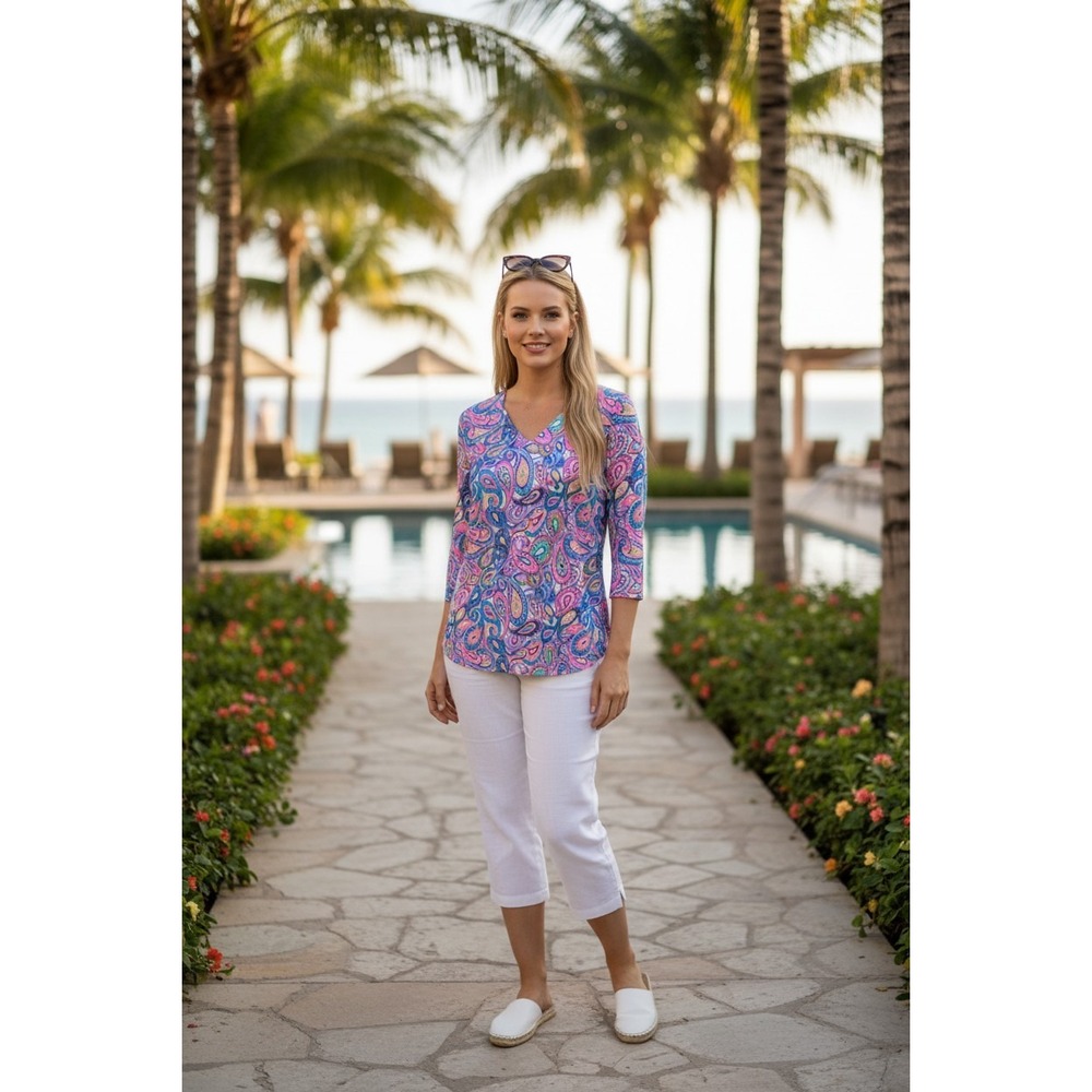 Anthony's Resort Wear Paisley Top Women Multi Color 3/4 Sleeve V-Neck M